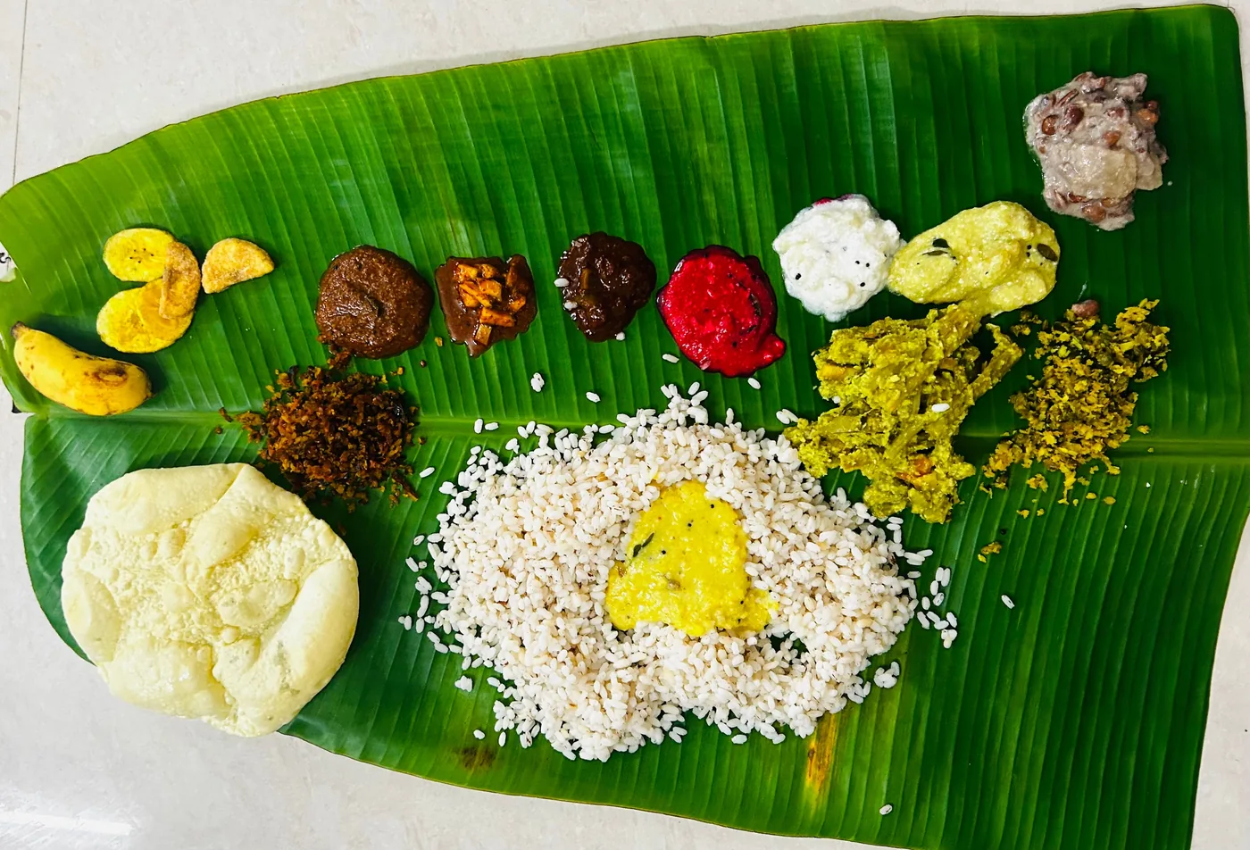 Banana Leaf Sadya Experience — Kerala